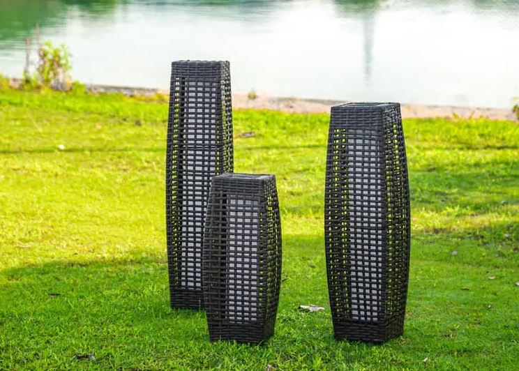 Mik a Solar Rattan Light jellemzői?